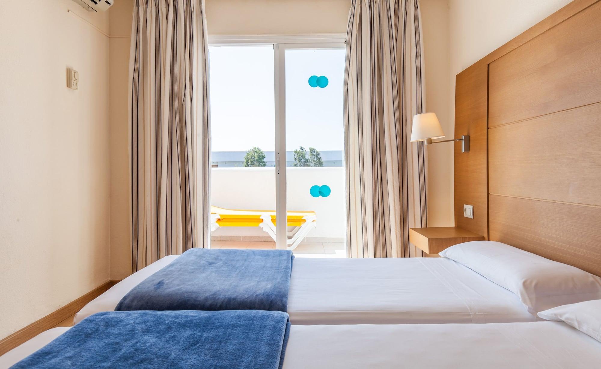 Апарт отель Bluesea Club Martha'S Кала де Ор Экстерьер фото